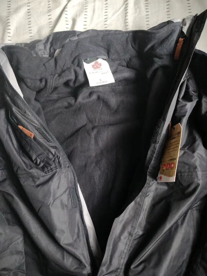 Parka negra con capucha - 2