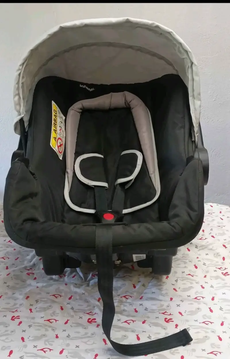 Silla de auto para bebé marca INFANTI - 3