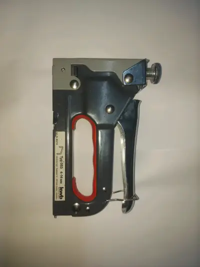 Engrapadora manual - miniatura 1