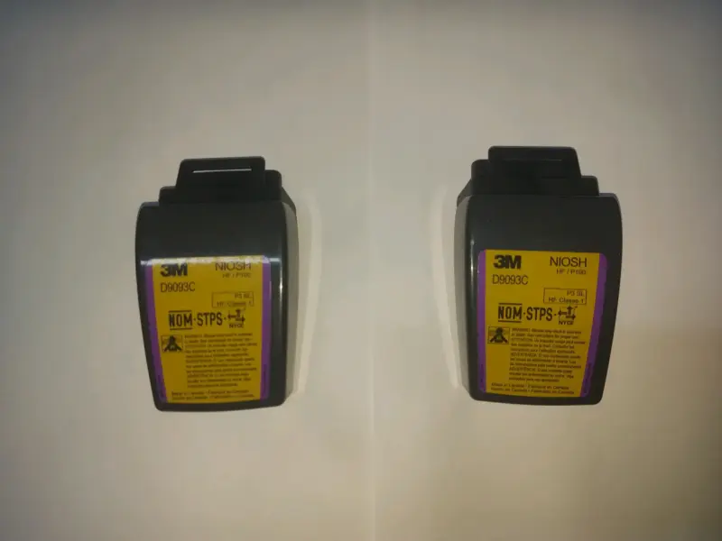 Respirador modelo 3M Secure Click Serie HF-8 - 3