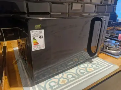 Horno microondas Daewoo negro - miniatura 2