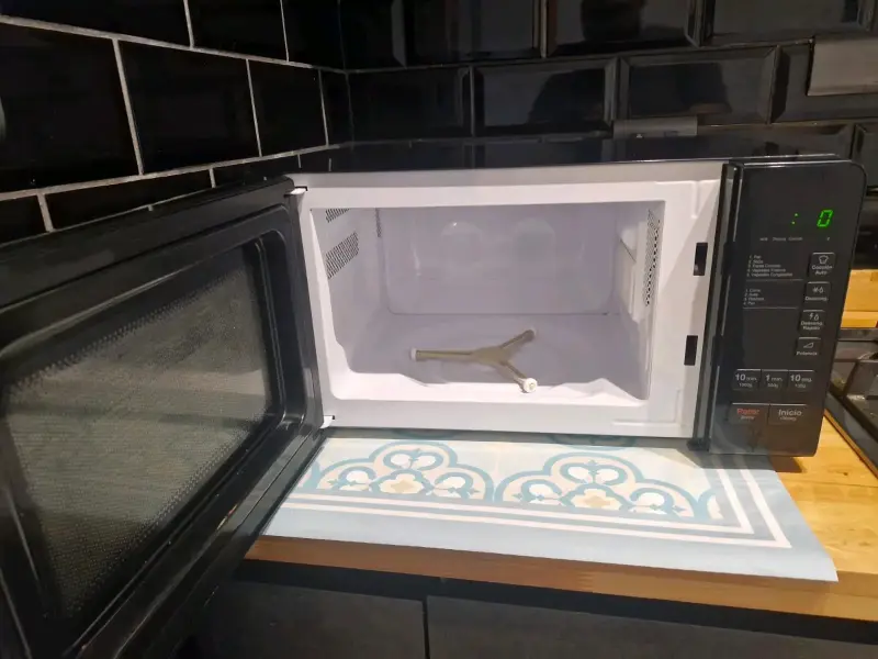 Horno microondas Daewoo negro - 3