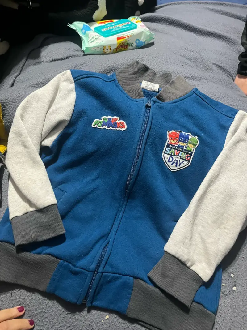 Lote de ropa de niño talla 6 son más prendas - 2