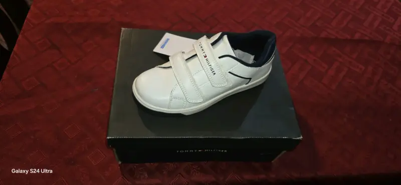 Zapatos blancos Tommy Hilfiger - 1