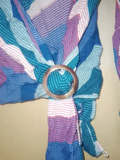 Blusa con patrón zigzag multicolor - miniatura 2