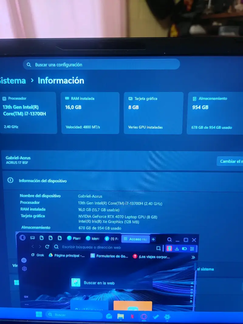 Notebook Gamer Aorus 17 BSF - 1