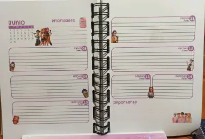 Agenda Huntrix 2026 - miniatura 5