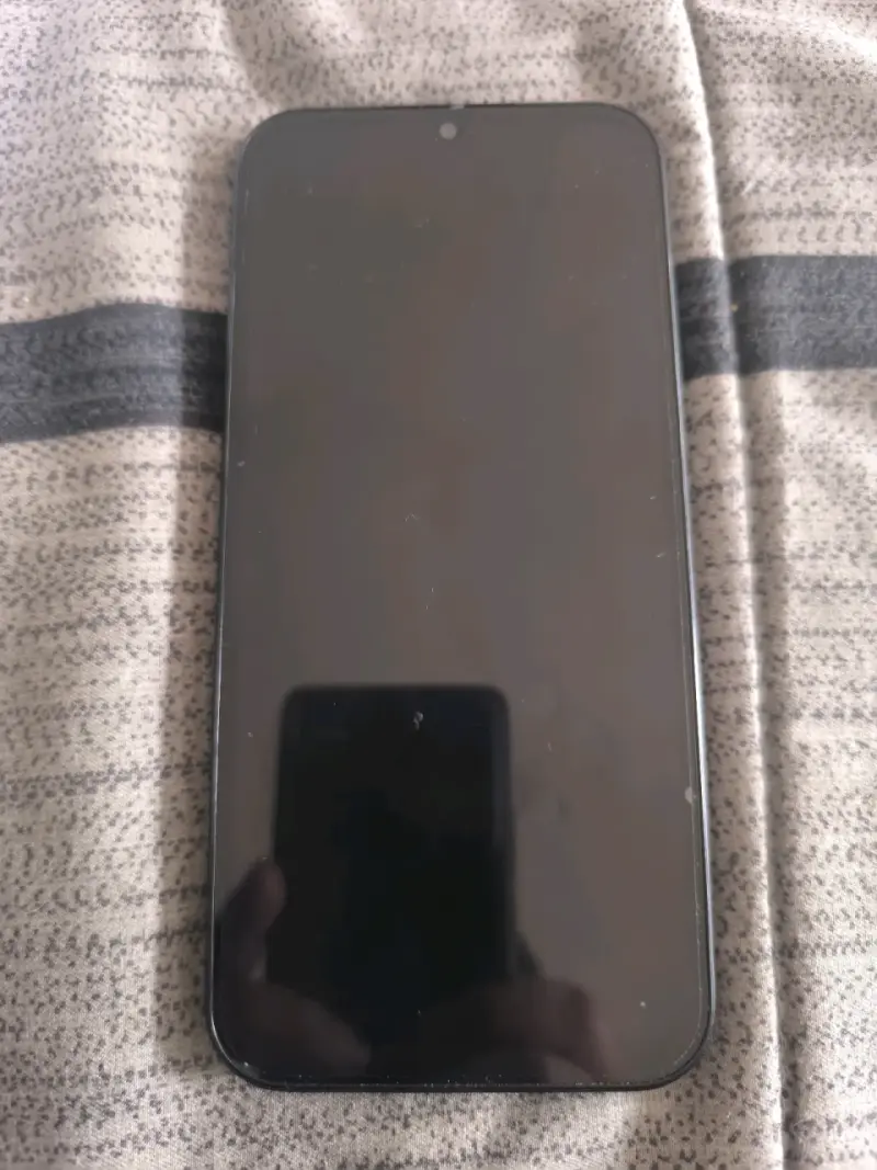 Smartphone Xiaomi Redmi 15C casi sin uso - 3