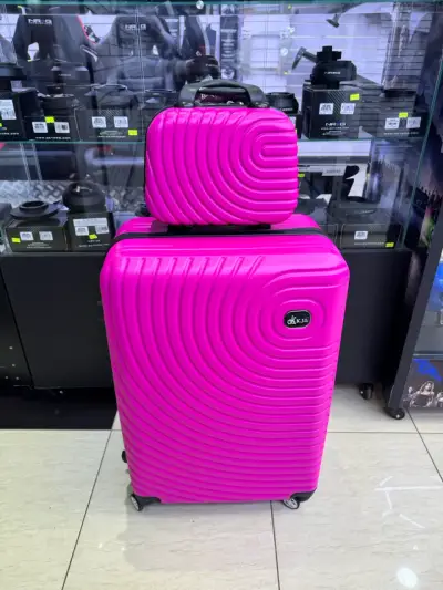 Set de maletas magenta estilo moderno - miniatura 1