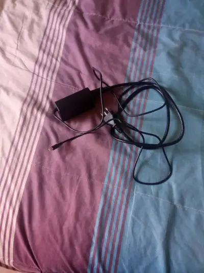 Notebook Chuwi negro - miniatura 3