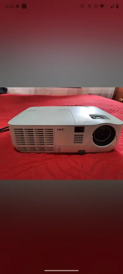 Proyector NEC V260R HDMI - miniatura 3