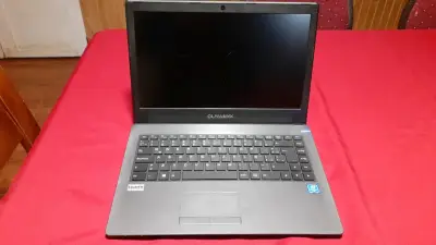 Notebook Class Book pantalla completa - miniatura 3