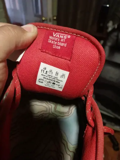 Zapatillas VANS rojas casuales - miniatura 3