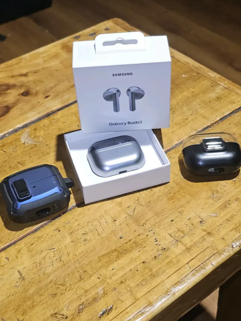 Samsung Galaxy Buds3 usados - 1