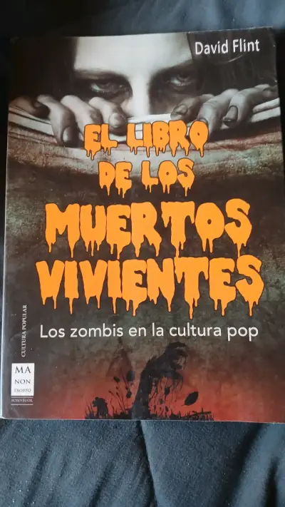 Libros de terror y fantastico - miniatura 1