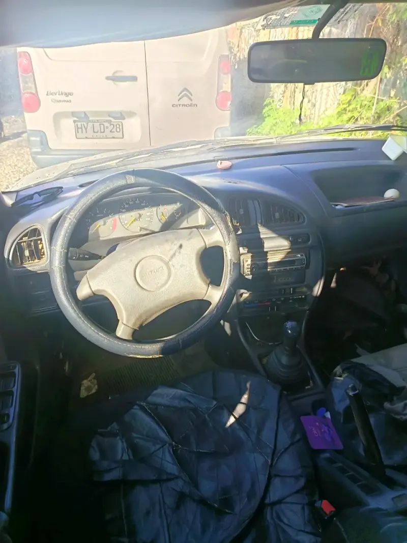 Suzuki baleno 97 - 5