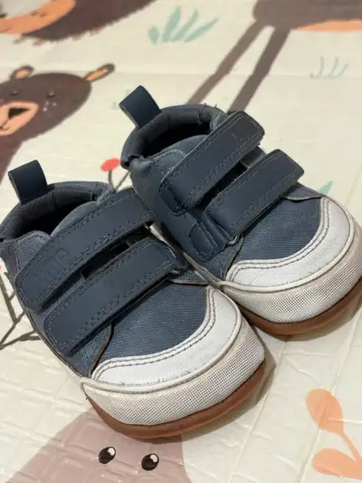 Zapatillas ergonómicas para niño - miniatura 2