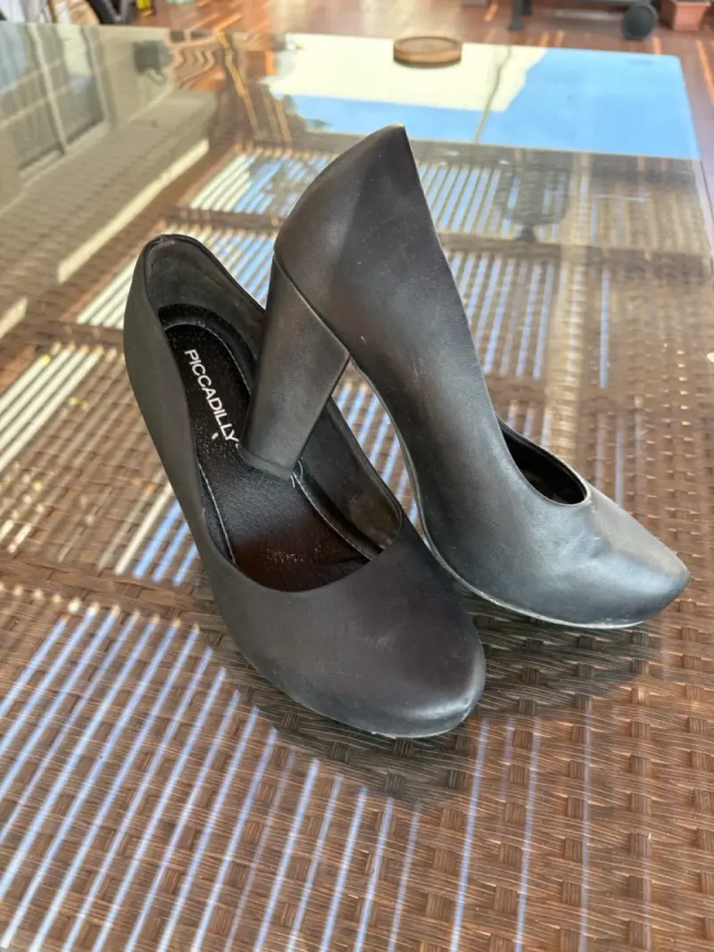 Tacones negros Piccadilly - 1