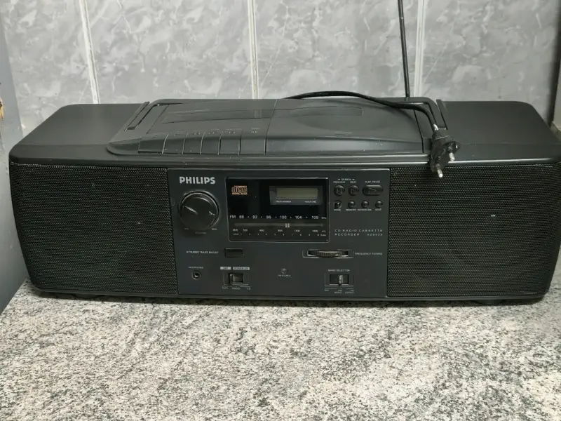 Radio cassette Philips AM/FM - 1