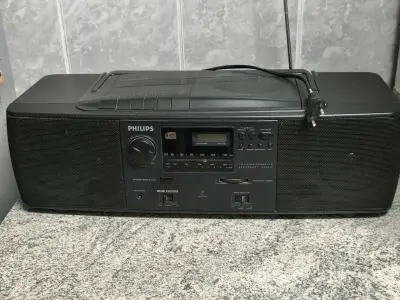 Radio cassette Philips AM/FM - miniatura 1