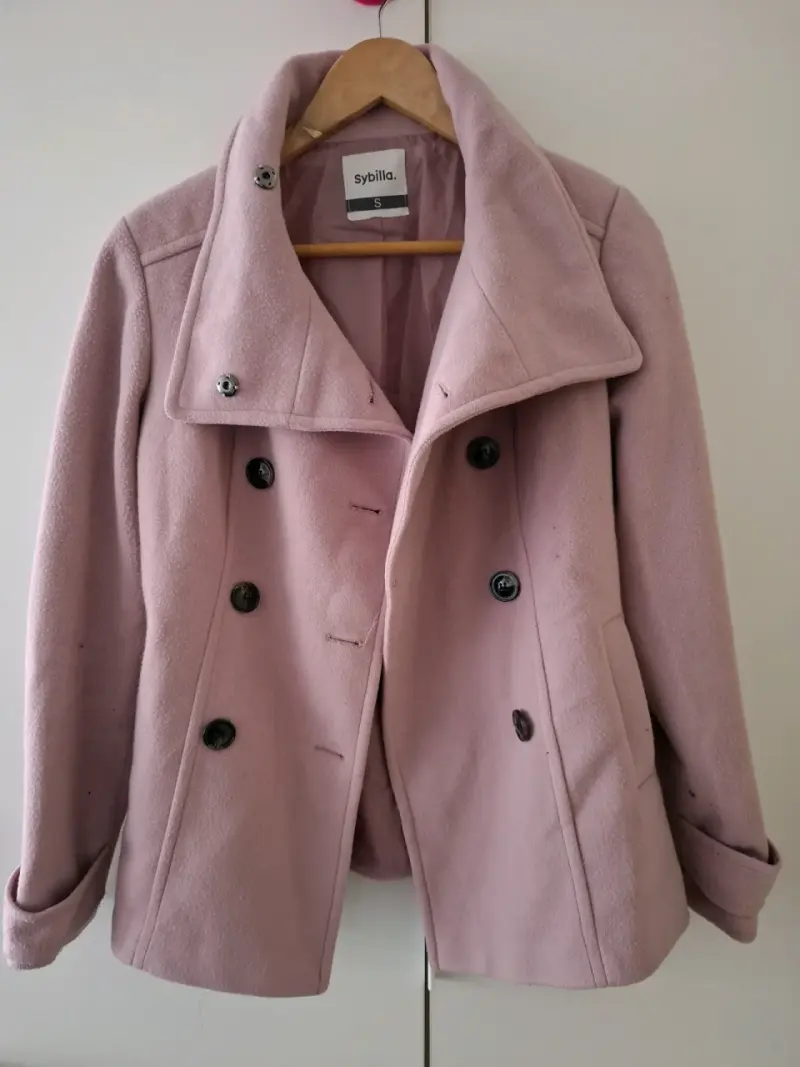 Abrigo rosado Sybilla