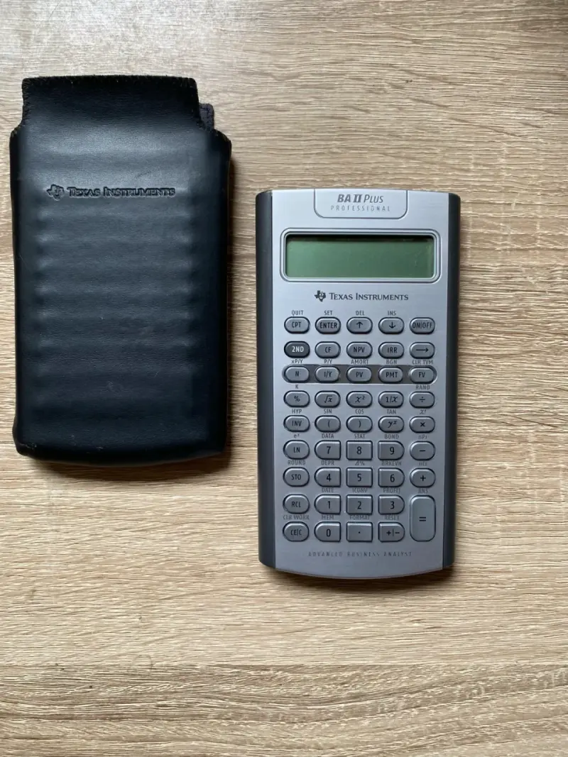 Calculadora financiera TI BA II Plus - 2