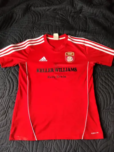 Polera deportiva roja Adidas - miniatura 1