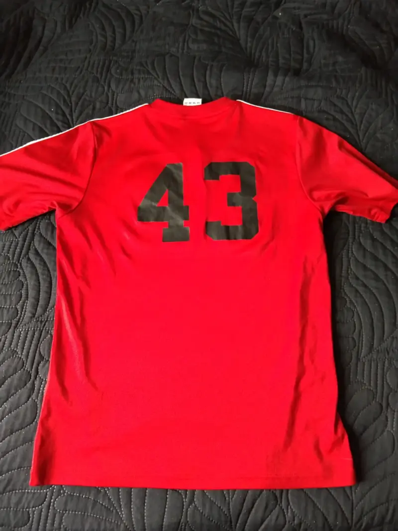 Polera deportiva roja Adidas - 2