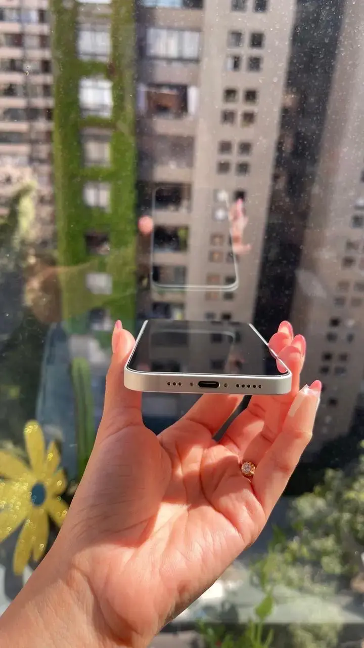 Iphone 16e en excelente estado - 4