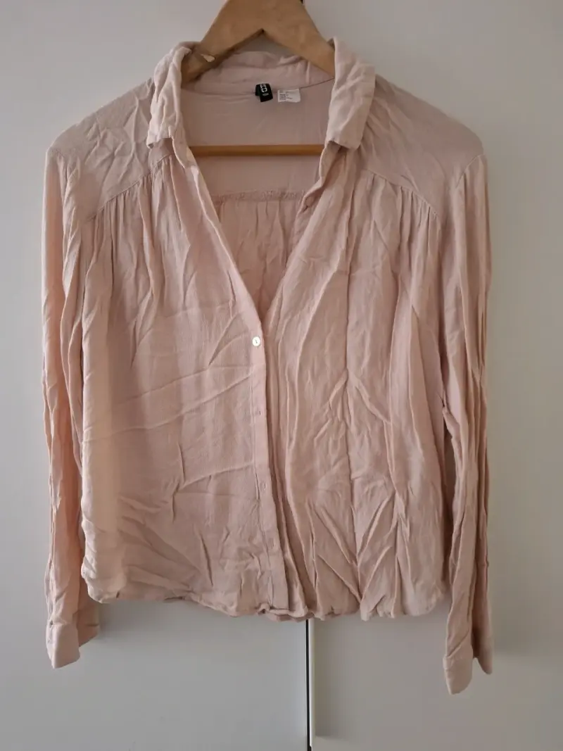 Blusa rosada de manga larga