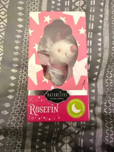 Muñeco Ratoncitos Rosefin - miniatura 1