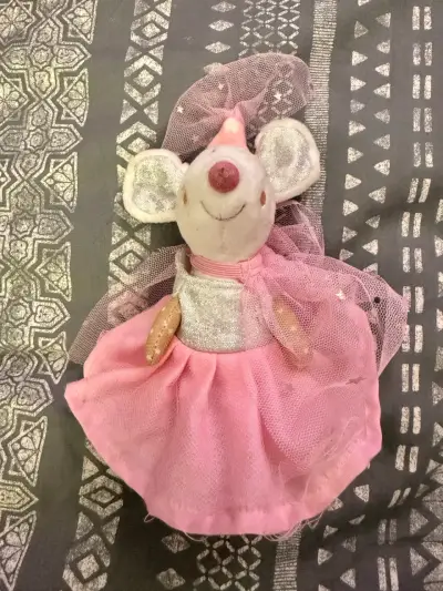 Muñeco Ratoncitos Rosefin - miniatura 2