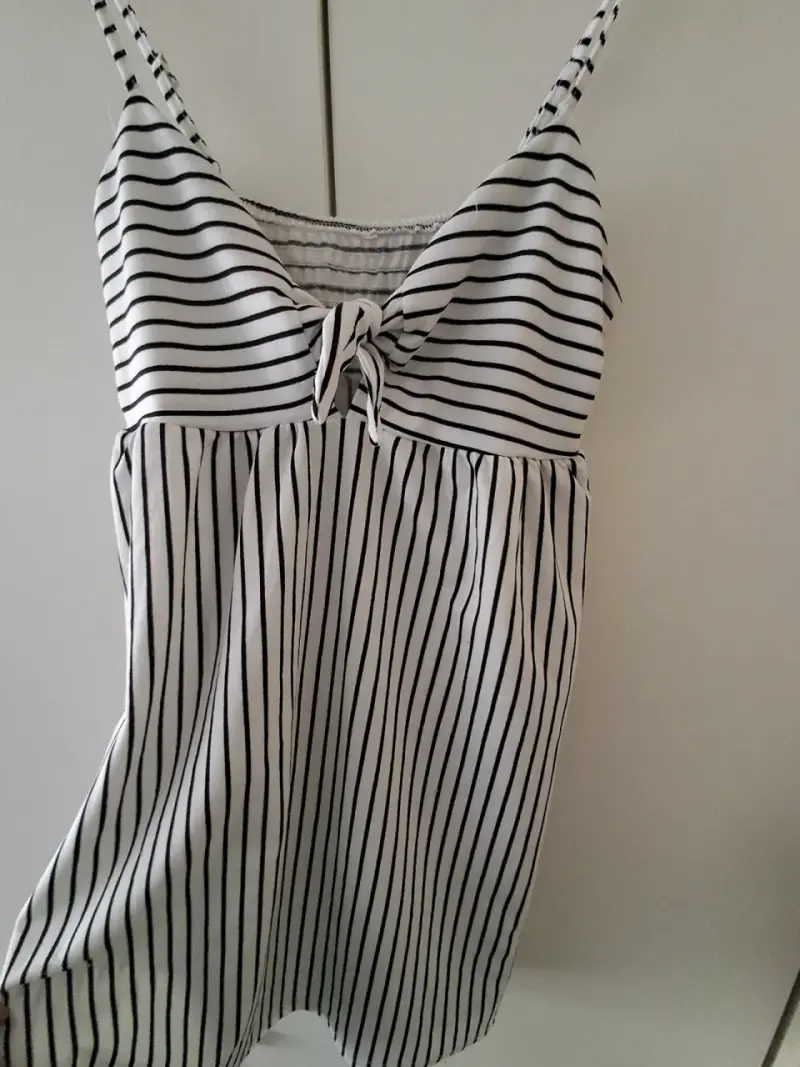 Vestido de verano a rayas