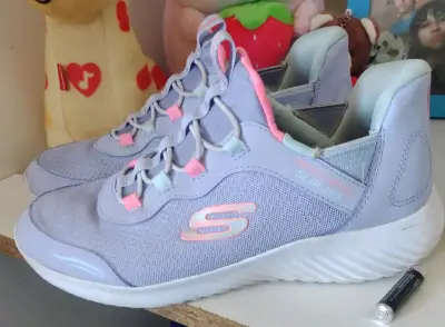 Zapatillas talla 35 marca Skechers - miniatura 1