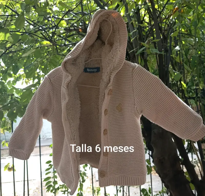 Chaqueta de bebé con capucha y forrada