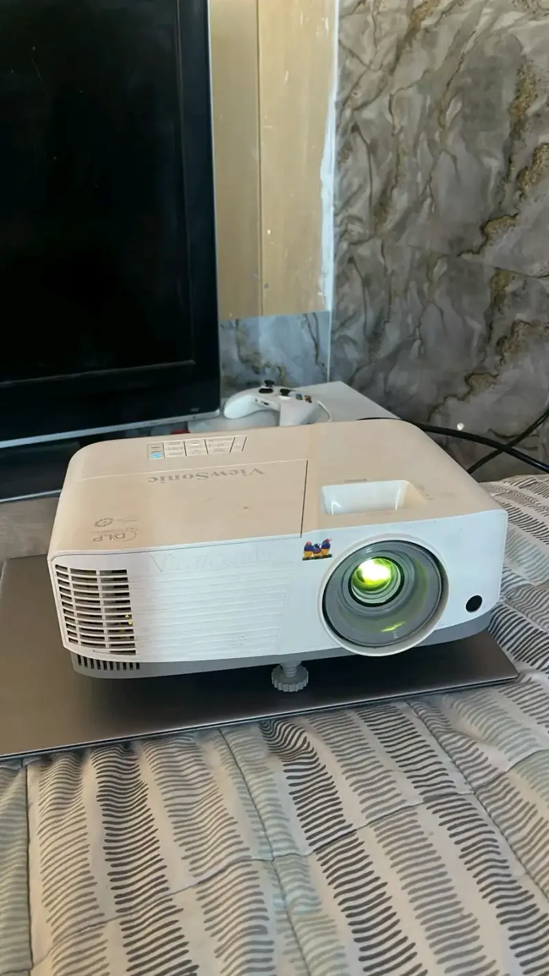 Proyector Viewsonic 3800 lúmenes - 2