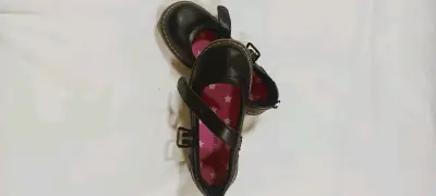 Zapatos negros de niña - miniatura 1