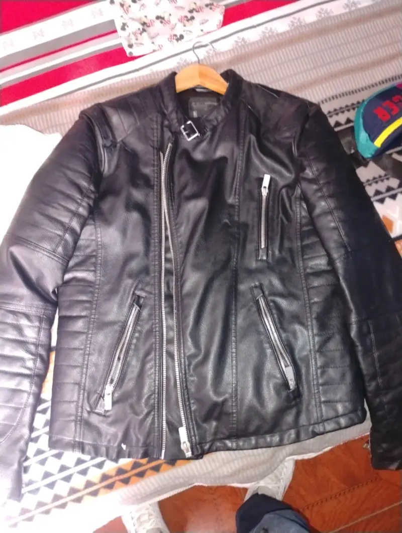 Chaqueta de cuero negra JJO