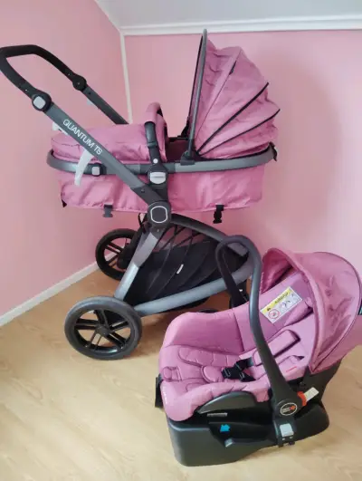 Coche de bebé 3 en 1 rosa - miniatura 1