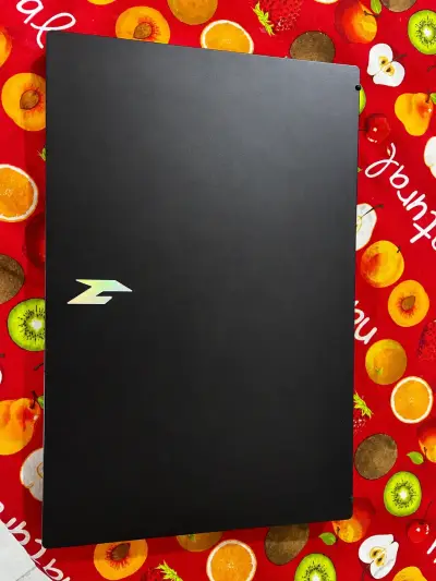 Laptop Acer Nitro V negro - miniatura 3