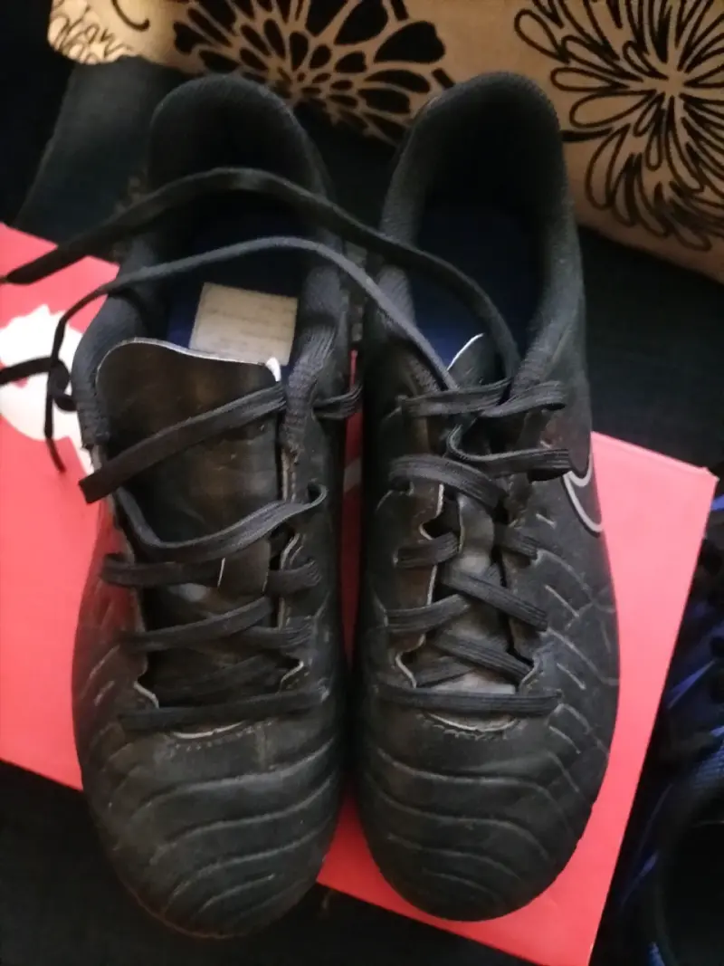 Zapatillas de fútbol con toperoles - 3