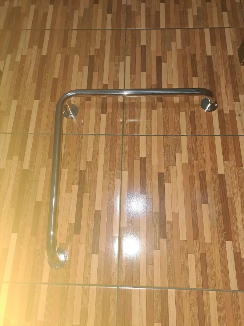 Barra de soporte para baño - 2