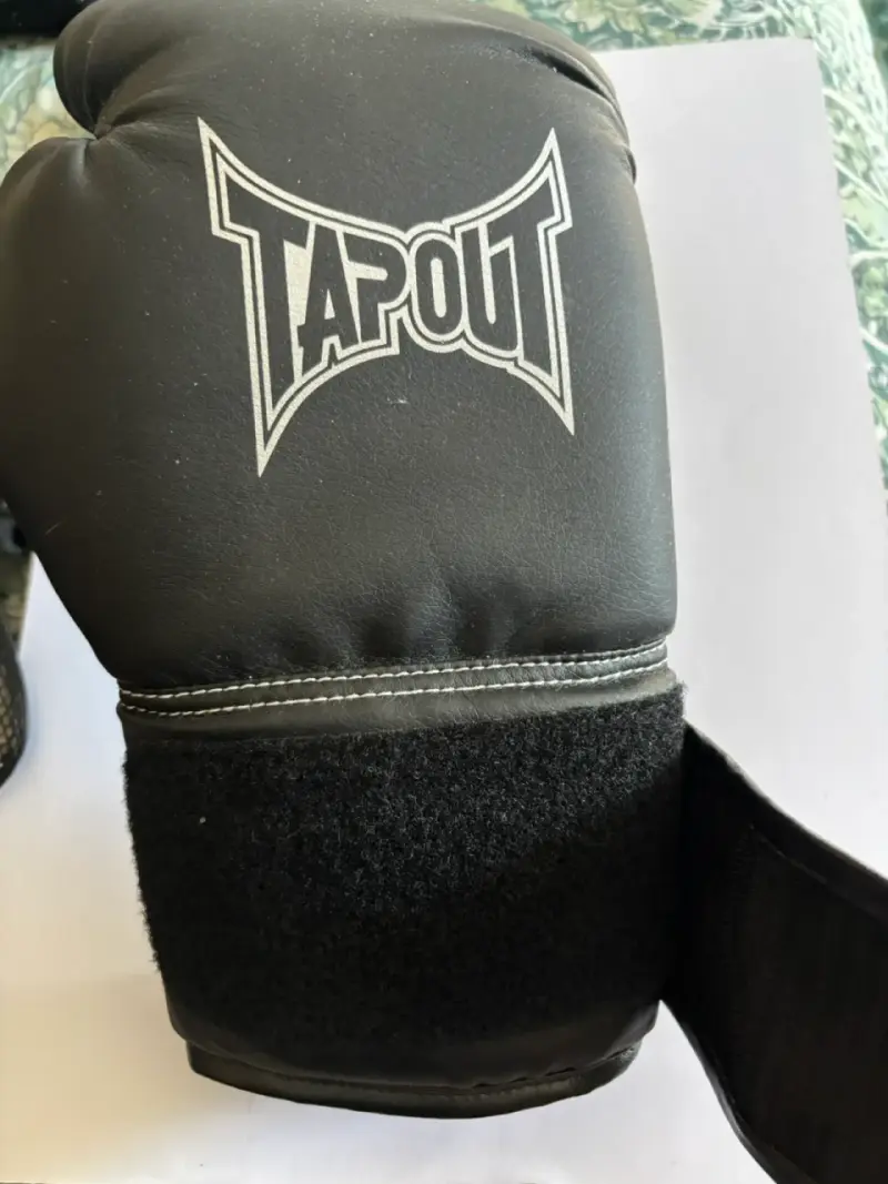 Guantes de boxeo y muay thai negros - 3