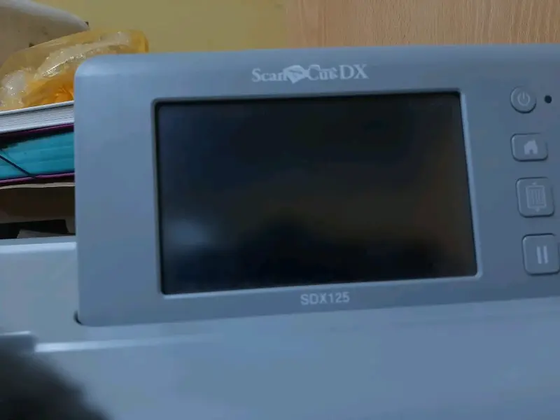 Plotter de corte ScanNCut DX - 1