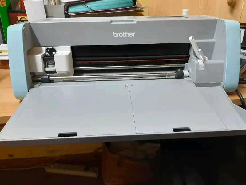 Plotter de corte ScanNCut DX - 2