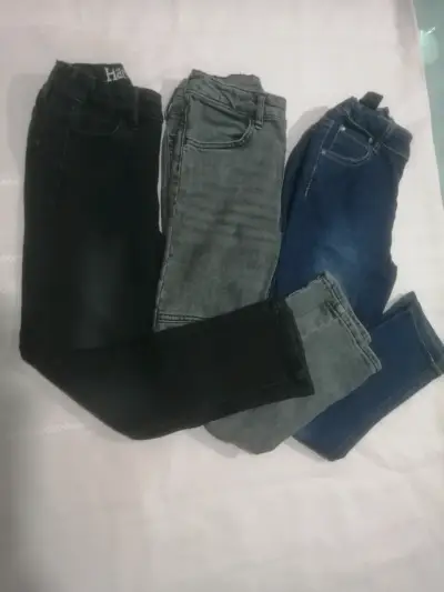 Conjunto deportivo gris EA7 - miniatura 2