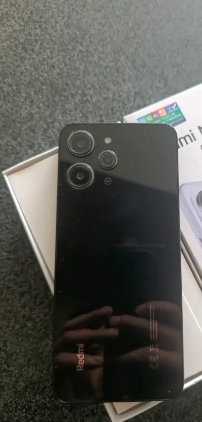 Smartphone Xiaomi Redmi12 negro - miniatura 1