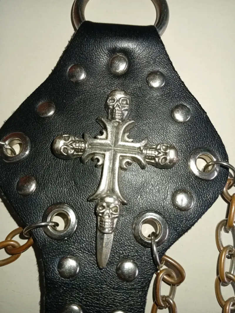 Pulsera/muñequera Gótica/Rockera De Cuero - 2