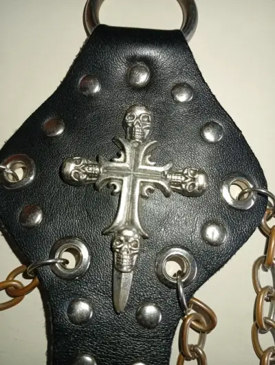 Pulsera/muñequera Gótica/Rockera De Cuero - miniatura 2
