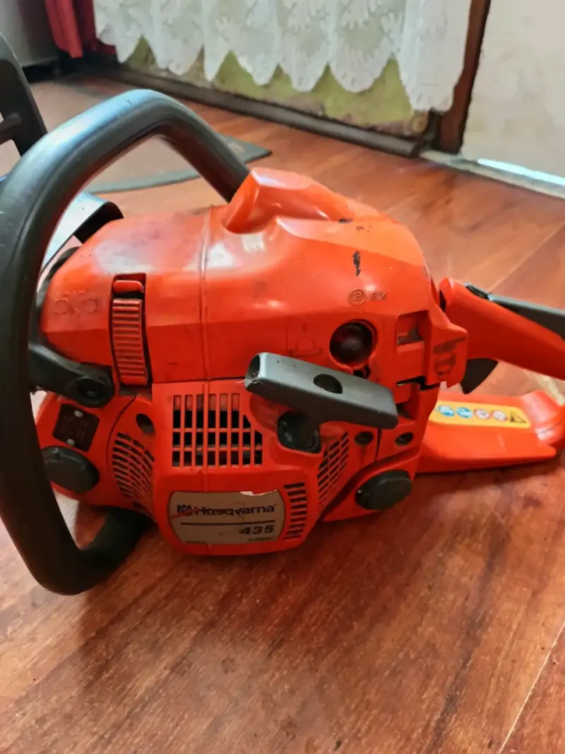 Motosierra Husqvarna 435 - 3